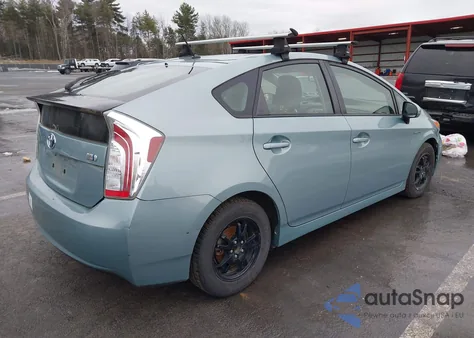 2015 Toyota Prius Two z USA, uszkodzony, nr VIN JTDKN3DU6F1935468